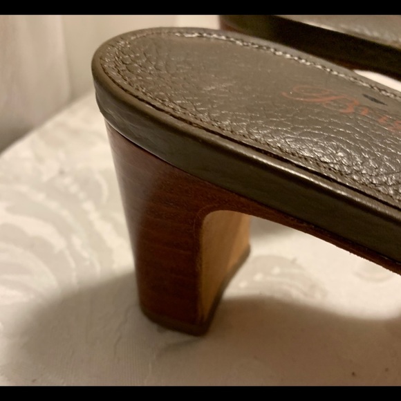 Brighton Brown All leather Sandals. Size 8-1/2. - Picture 2 of 4